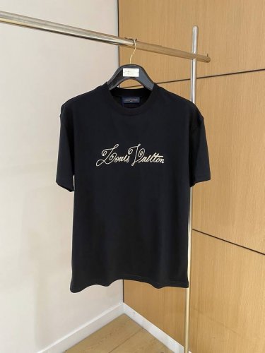 上新Lv 25 Ss 新疆长绒棉 上身舒适亲肤 纯棉质感 经典百搭 黑白 码数S-Xxl
