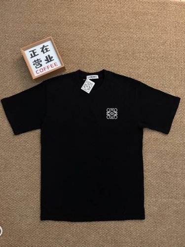 顶端刺绣品质罗意威Loewe 黑色基础款短袖宽松男女同款情侣款 采用抗菌260克新疆长绒棉重磅面料 透气舒适 怎么洗都不起球透气轻柔的短袖，让您穿着舒适一整天！