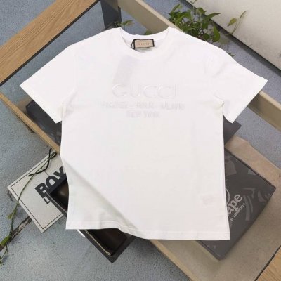 上新 款号：Kc855 高版本 2025新款Gucci古驰简约刺绣字母图案Logo绣花休闲情侣短袖T恤，独一无二的活性环保面料染色，32支双纱精梳纯棉爽滑手感，
