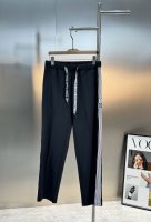 Dio*R 迪奥2025Ss 春夏薄款裤 .超级无敌大爆款驾到 立体直筒裤 立体修身设计 打造出清爽利落的休闲风格 配以品牌经典织带设计 更添时尚风采 张弛有度