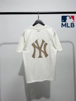 高品质！Mlb柜子新款金线刺绣老花老花短袖T恤！三标齐全，三联吊卡，原厂包装！通肩压条保证舒适性！2025Mlb Ny 老花大Logo刺绣款 情侣圆领短袖高端品