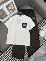 Fend* 25Ss新款T恤阔腿裤套装 双F图案印花面料装饰 休闲款 单色三码Smla807p