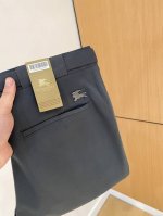 burberry巴宝莉 休闲裤 西裤2025Ss春夏新款 高级定制裤子专用面料 定制原版五金 重工工艺打造 车工走线精细 定制面料 柔软舒适 质感显著 辅料精美