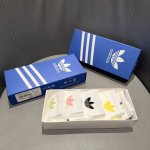给大家搞到一批原单好物！阿迪原单夏季棉袜，夏天搭配运动鞋凉鞋都超级时尚！非常适合夏季的薄款！看厚度！轻薄透气，夏天穿再合适不过了！女款：35-39码
