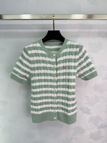 拉夫Polo*25 春夏新品美式学院风圆领小马刺绣绞花针开衫短袖！原版定制绞花织法。胸前小马刺绣设计，气质减龄少女风 百搭时髦！经典版型不挑人上身显瘦又高级！强