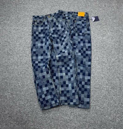 款号：H798 Louis Vuitton & 路易威登 25Fw 时装周限定提花格子牛仔裤 提花格子纹路 珠光纽扣和口袋铆钉，廓形流露丹迪格调。可搭配同款外套
