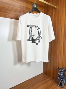 Dior 迪奥 2025年春夏新品上新 三标齐全 纯棉圆领短袖T恤 好货不用过多介绍 看细节 专柜码数 S-Xxl 175 140建议M