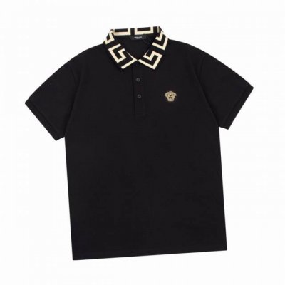 范思哲Versace 夏季新款 金色老人头刺绣翻领短袖Polo衫 领子拼织设计，定制字母标识纽扣，细节到位，采用棉质珠地布制成，手感舒适，男女同款 Color: