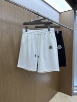 mon 2540春夏新款男士休闲短裤 高端货简洁时尚大方 定制原版进口面料 简洁利落又清爽 品质做工细节经得起任何形式检验简约大方百搭款 上身优雅帅气，焕然一新