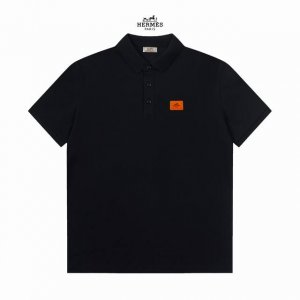 P130 Hermes 爱马仕经典Logo 精美Polo衫 升级，灵感源自八十年代复古 原版面料 官方同款 定制 同缸染面料 手感非常舒服 春夏最新砖柜同步 时