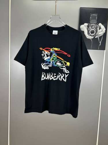 高端原版规格版本 巴宝莉 Bbr战马重工彩色Logo短袖T恤男女时尚同款 2025Ss新款纯棉双纱 定制面料采用威化布织法，超高端针织工艺，版型紧致立体，顺滑，