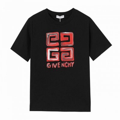 Givenchy 纪梵希红色字母短袖T恤,简单的设计看起来特别大方！版型剪裁特别有讲究！上身很洋气显瘦内搭外穿都看高密针织圆领设计，平整简约！亲肤透爽！T恤面料