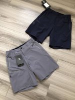 Kailas丨凯乐石 T9-X系列 徽标Logo刺绣 男款户外登山轻量耐磨速干快干五分裤短裤. 颜色：灰色 黑色. 面料：四面弹透气速干科技纤维面料. 工艺：刺