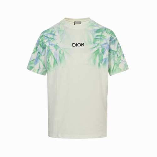 dior 迪奥 25Ss 手绘火焰刺绣字母短袖 采用双纱纯棉面料克重320G 搭配32S双纱1 1螺纹 面料螺纹同缸定染 做足爽滑工艺使面料手感柔软舒适 印花部