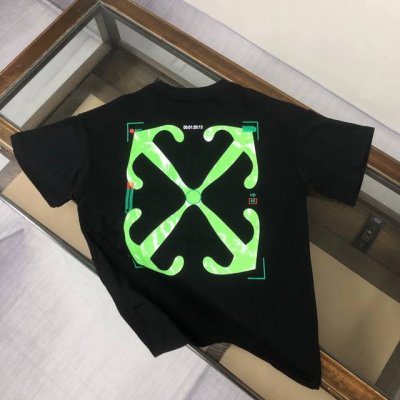 Off-White 2025Ss春夏新品情侣款圆领T恤 奢华品牌字母Logo标识标注上身就能体会这款设计带来的年轻与时尚感！整体时尚而有潮流，面料采用客供顶级面