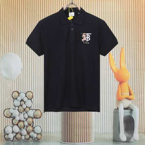 Burberry战马刺绣Polo衫 面料选择：专柜定制面料 选用珠地网眼布棉质面料打造，表面分布细密的网眼结构，增强其透气性。棉纱原料保留了天然的亲肤性，通过精