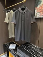 Zz25S春夏男士Polo 胸前标志性Logo徽标 整体非常的轻商务休闲！！上身轻盈舒适顺滑 到手绝对让你觉得物有所值的一件单品！！！码数M-3Xl