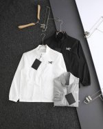 Arcteryx 始祖鸟夏季新款轻薄男女同款皮肤衣 防晒衣 面料：主要成份为鸟家专用防晒衣科技面料，防晒面料配比让衣服更加柔软，亲肤。较高科技性让衣服不易变形穿