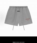 Fear Of God Essentials Fall24 Back To School 系列 Fleece Soccer Short 字母印花中腰五分休闲短裤