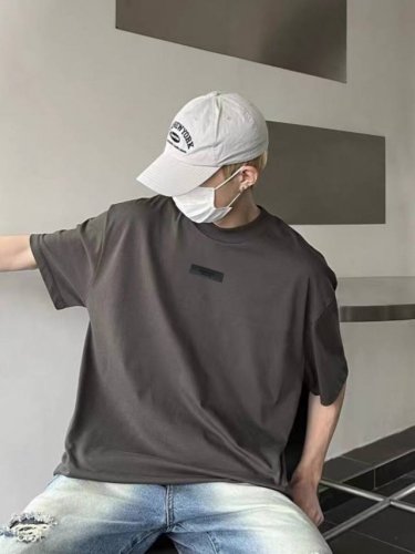 Essentials Fear Of God Fog复线硅胶字母铭牌重磅高街短袖 情侣款 顶级复刻，不惧Battle，实力口碑硬货，真的纯纯纯跑量福利把握！Zp