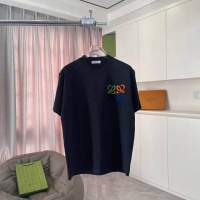 Loew*罗意威 2025夏季新款 个性字母Logo印花 定制面料300G 短袖T恤 男女同款 尺码：S M L Xl Xxl 五个码 颜色：黑色 白色 粉红色