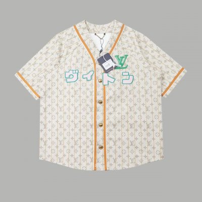路易 Lv 25Ss早春新款 走秀联名 微章章仔棒球衣马甲 轻奢主义 男女日常通勤穿搭必备单品 正确版本 随意对比 详细特征 定制Yb牛仔材质， 字母对位对花