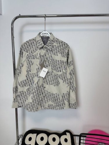 款号：Hmy110# Dior迪奥经典Logo男女同款休闲印花衬衫外套 进口印花机器批布满印工艺 区别市场其他版本经典的迪奥Logo满印搭配 三标辅料一比一还原