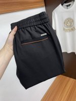 Lp 诺悠翩雅 2025春夏季新款，最新定制原版麻棉休闲裤。原版裤型上身休闲百搭、随性慵懒范，高级定制面料柔软舒适 透气 棉感十足 订制工艺 立体剪裁 上身有型