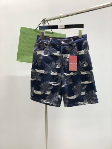 gucci 古驰，2025夏季最新品，专柜同步有售，原单狠货，时尚休闲牛仔短裤，进口原版面料，舒适透气，独特设计风格，顶级提花工艺字母图案Logo，原版五金辅料