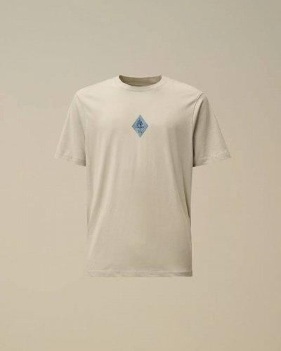 专柜同步Cp.Company 男士必备款 全棉面料Cp经典短袖T恤， 全棉透气显型 Logo精致到位 简洁大方的设计 深受户外旅游爱好人士偏爱 也适合平时穿着的