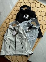 主推款上新250 kailas 凯乐石博格达绣花户外软壳连帽冲锋衣登山透气防风防水软壳冲锋衣 男女同款。卡码建议拍小 凯乐石全新软壳冲锋衣夹克，户外防水软壳向导