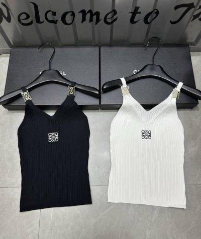 新品上线 款号:27531# #罗意肩Logo吊带实拍图