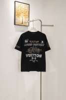 款号 Y150 路易威登Louis Vuitton破坏字母印花短袖T恤 280克纯棉双砂面料 所有面料均已提前做过缩水 品质第一 所见即所得 不会洗一次版型就有