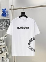burberry 巴宝莉 25Ss新款短袖 最高版本重工艺经典刺绣Logo图案 高标准定制 上身非常有型 客供进口高档280克纯棉面料质感非常细腻 细节工艺精湛