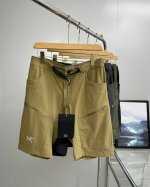 专柜在售 Arc Teryx 始祖鸟System-A 系列户外 休闲通勤 机能短裤 男女同款 它是可以被定义为一条‘皮肤裤’，防晒抗撕裂，整条裤子包括腰部全带弹