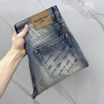 Balenciag*巴黎 高端定制 2025早春最新款直阔腿筒牛仔裤 柜台同步发售 进口固色面料 微弹 原版定制复刻 客供五金辅料 原单品质 重工洗水 做工走线