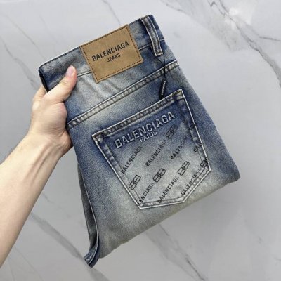 Balenciag*巴黎 高端定制 2025早春最新款直阔腿筒牛仔裤 柜台同步发售 进口固色面料 微弹 原版定制复刻 客供五金辅料 原单品质 重工洗水 做工走线