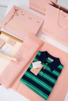 25Ssmi Umiu针织Polo衫 自带美式复古学院气息单品，特别抢眼的蓝绿条纹拼色，真的太好看了随意搭配半裙或者裤子都能穿出时髦感，堪称今年必入款 采用优质