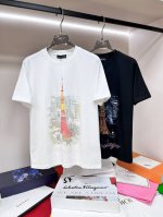 主推 Balenciaga 独家专供春季新款 巴黎世家时尚休闲圆领短袖，纯棉面料原单工艺高端欧版原单T恤，潮流时尚休闲半袖 透气舒适度高，细节无可挑剔，品牌元素