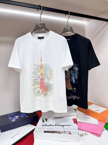 主推 Balenciaga 独家专供春季新款 巴黎世家时尚休闲圆领短袖，纯棉面料原单工艺高端欧版原单T恤，潮流时尚休闲半袖 透气舒适度高，细节无可挑剔，品牌元素