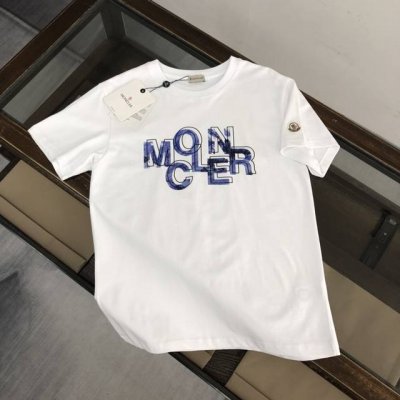 moncler. 蒙口 夏季新款 时尚休闲短袖T恤 进口高档定制面料 无敌质感 高品质完美出货 柔软舒适 吸汗透气 久穿而不易变形 有极佳的触感及良好的透气性与