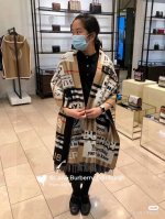 品牌 巴宝莉 意大利米兰走秀款 明星同款 小红书同款披肩 加厚加密 明星同款系列 专柜品质 精益求精 数量有限拼手速 需要的下单 尺寸:50*210Cm官网品质