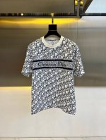 P330 Dio迪奥、2025Fw Cd字母老花满印Logo短袖男提花针织圆领纯棉时尚半袖T恤，意大利定制提花100%棉面料手感柔软舒适 ，穿上身舒适有质感，有