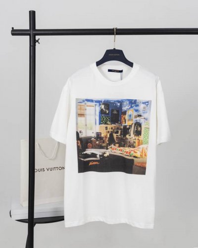 顶级版本.官网品质 Louis Vuitton*路易威登 Lv 卧室油画涂鸦印花短袖T恤 采用原板独家定制260克32支双莎纯棉面料 质感非常柔软舒服 %区别市
