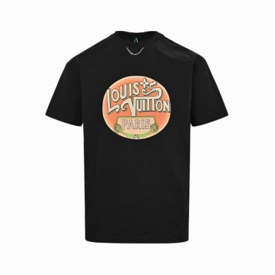 Louis Vuitton 路易威登 25Ss 链条标识印花短袖 三标齐全 采用冰丝索罗娜面料！前幅发泡工艺 手感非常舒服 Os落肩版型，时尚又个性，超级百搭的