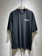 balencia*巴黎*家 2025春夏新款男女同情侣款休闲宽松棉质圆领短袖T恤衫！贸易公司渠道稀出，同步官网发售 ！ 2025春夏最新系列，经典时尚设计元素，