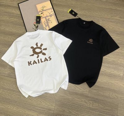 Kailas 凯乐石 25Ss 新款印花后背大Logo宽松男女同款圆领纯棉短袖T恤 宽松版，330G全棉精梳棉，品质超赞 颜色： 黑色-白色 尺码M-L- Xl