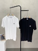 P200。Moncler蒙口独家专供新款男士休闲短袖 高端定制 高端版本 时尚百搭爆款进口面料 手感超柔软细腻 穿着亲肤舒适 高端精品 代工厂P精细做工 上身非
