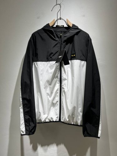 Fen*I 芬*迪 2025春夏新款防晒服夹克外套，意大利原厂订单，Fd家族人气单品，代表性十足，规格感十足的精品，所有Fd粉丝都值得抢购的精品！纯正意代渠道订