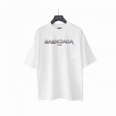 实拍细节图+尺码表 Balsenciaga巴黎世家彩色渐变小方格绣花短袖 最高版本！定制面料270克100%双纱棉！彩色渐变小方格绣花！ 辅料：开模原版过鉴定领